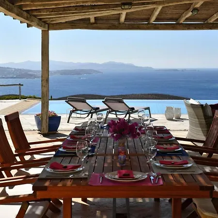 Paros Sleeps 12 Pool Air Con