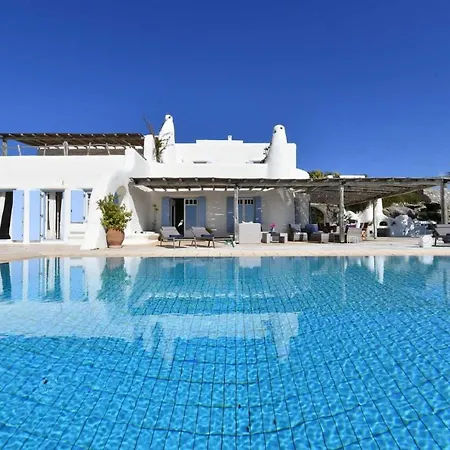 Paros Sleeps 12 Pool Air Con Villa