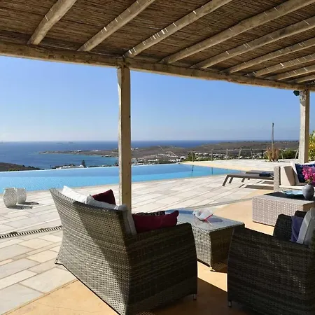 Paros Sleeps 12 Pool Air Con Villa *